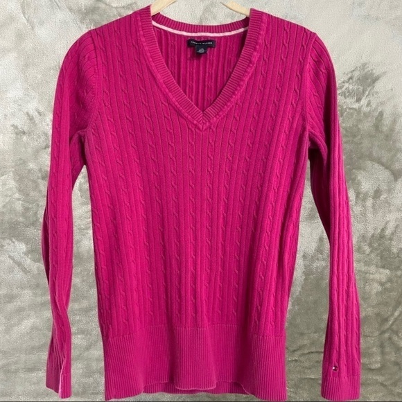 Tommy Hilfiger Pink Cable Knit V-Neck Sweater Size Large - Picture 1 of 7